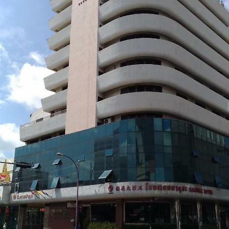 Sakura Hotel Hat Yai Esterno foto