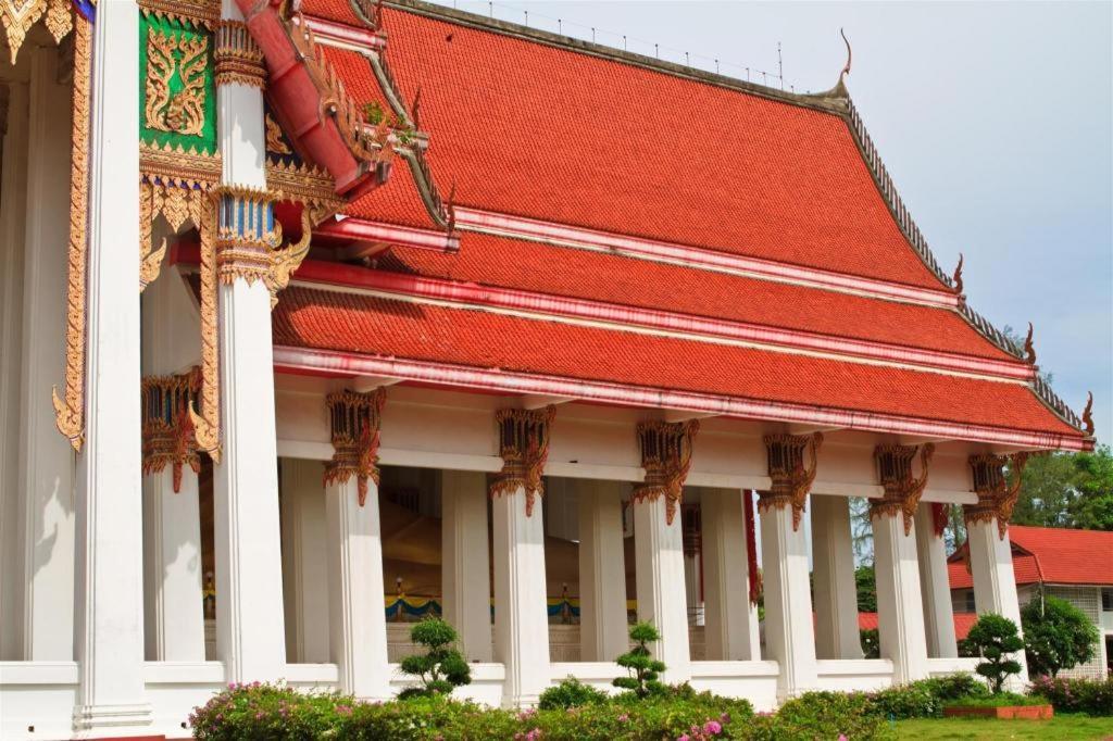 Sakura Hotel Hat Yai Esterno foto