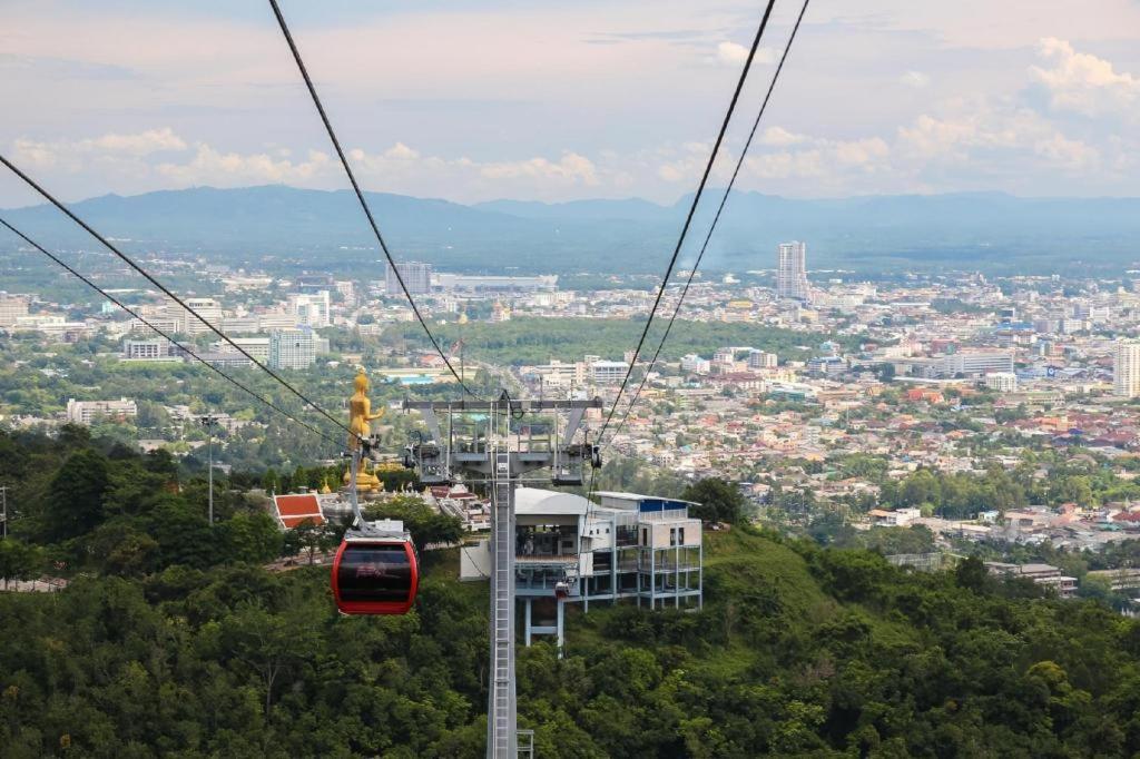 Sakura Hotel Hat Yai Esterno foto
